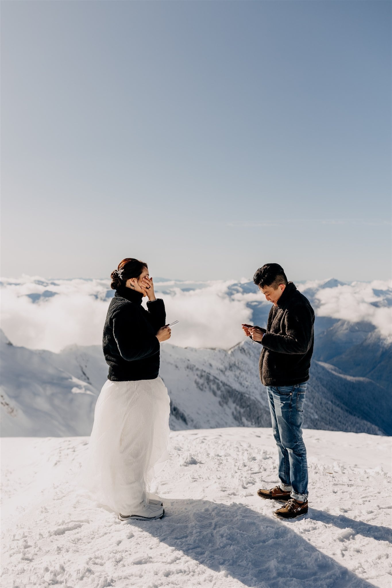 squamish-helicopter-elopement-aileen-choi-photo-stephany-like-4-min